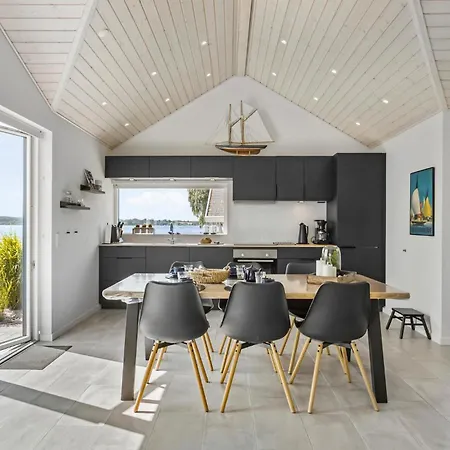 Gorgeous In Skarup Fyn With House Sea View * Skarupore